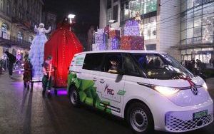 Plenerowa Parada z Mikołajem (2)