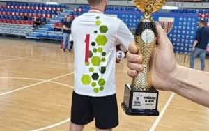 I Charytatywny Turniej Halowej Piłki Nożnej POLONIA BIZNES CUP 2026 (2)